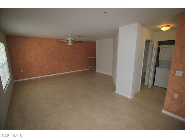 9069 Gervais CIR, Naples, FL 34120