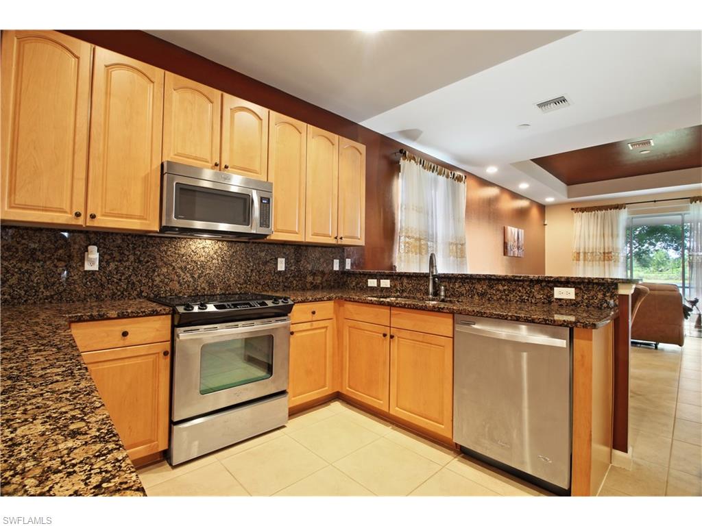 1593 Birdie Dr, Naples, FL 34120