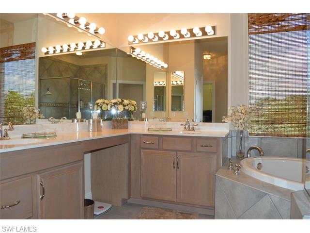 28661 San Lucas LN, Bonita Springs, FL 34135