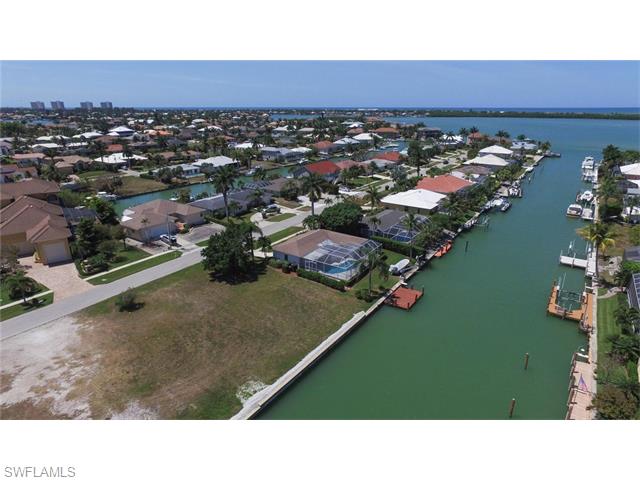 854 Perrine CT, Marco Island, FL 34145