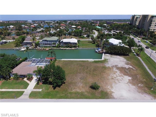 854 Perrine CT, Marco Island, FL 34145