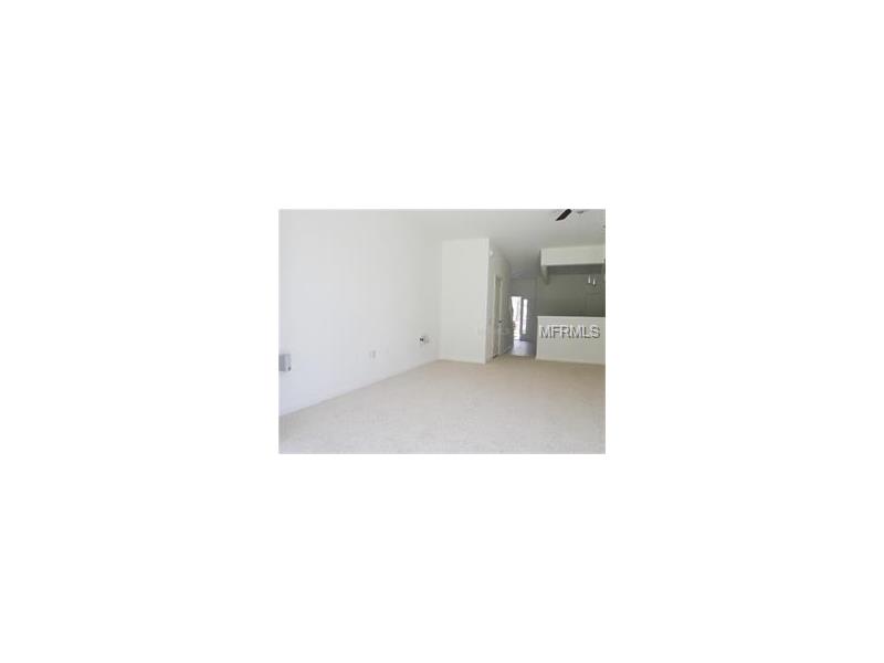 8312 72ND STREET E, University Park, FL 34201