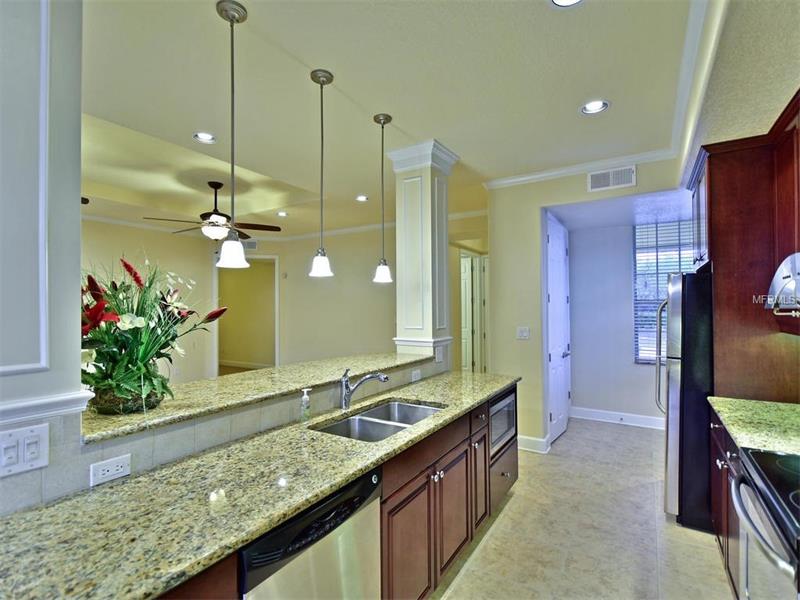 7956 ST SIMONS STREET, University Park, FL 34201
