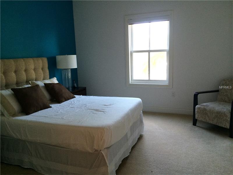 8111 LAKEWOOD MAIN STREET, Lakewood Ranch, FL 34202