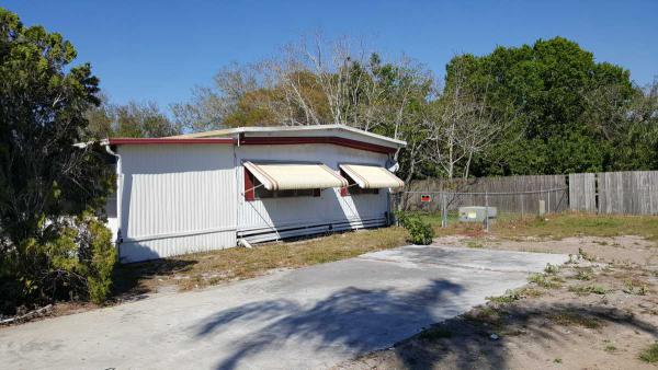 Whispering Palms1219 51st Avenue E, #28Bradenton, FL 34203