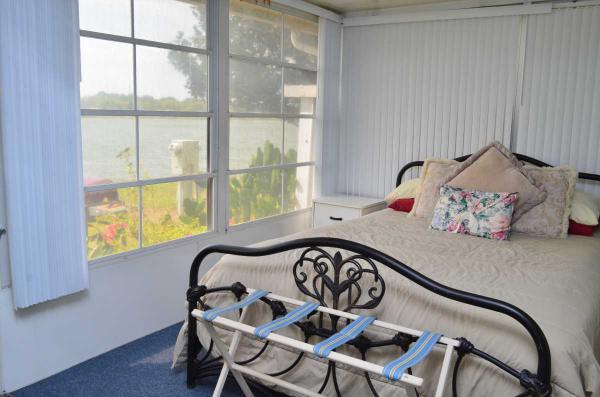 Pleasant Lake Carefree RV Resort7032 50th Avenue Drive EastBradenton, FL 34203