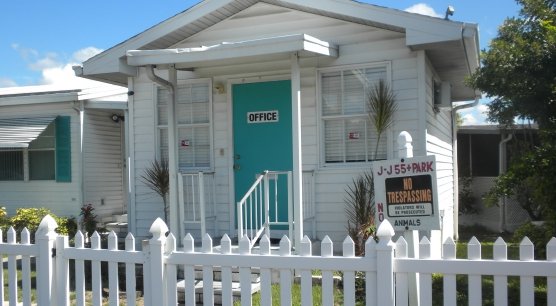 Lot 77 ,FL, Bradenton, 34203