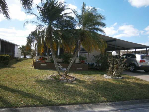 Windmill Manor5626 Whistling Tree LaneBradenton, FL 34203