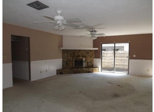 3907 10th Avenue DrBradenton, FL, 34205Manatee County