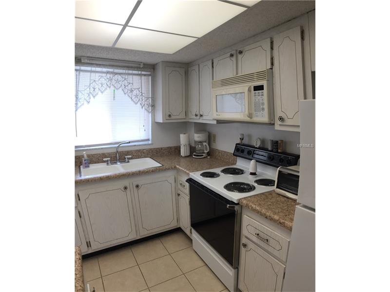 3915 LAKE BAYSHORE DRIVE, Bradenton, FL 34205