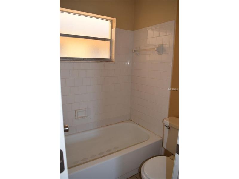 5509 FOUNTAIN LAKE CIRCLE, Bradenton, FL 34207