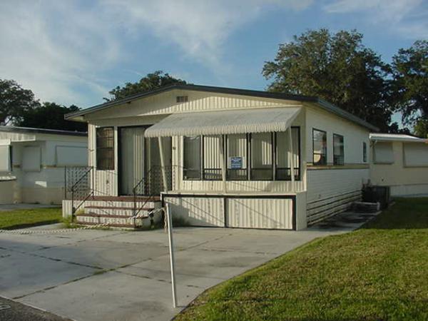 Sugar Creek Estates3275 26th Avenue East Lot 198Bradenton, FL 34208