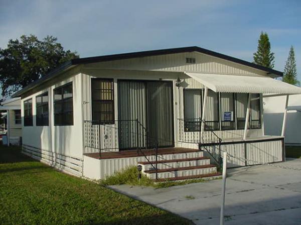 Sugar Creek Estates3275 26th Avenue East Lot 198Bradenton, FL 34208