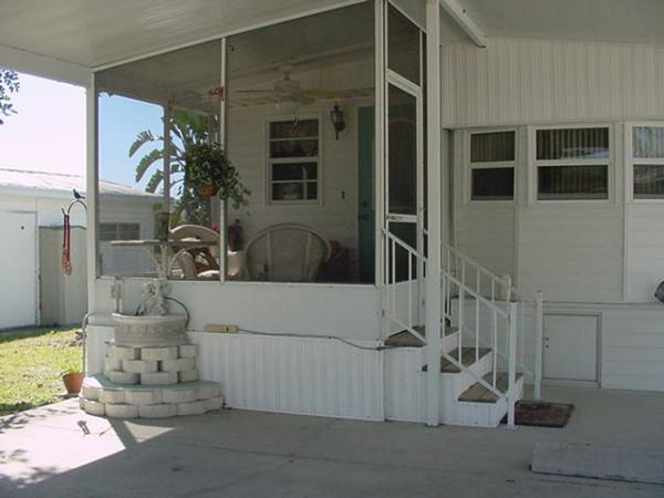 Sugar Creek Estates3275 26th Avenue East Lot 37Bradenton, FL 34208
