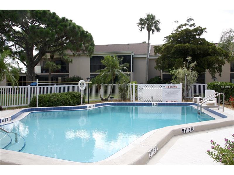 6341 MANATEE AVENUE W, Bradenton, FL 34209