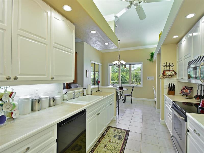 5316 88TH STREET E, Bradenton, FL 34211