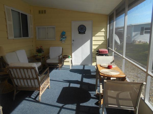 Country Lakes Village I412 HollyPalmetto, FL 34221