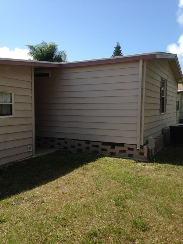 Country Lakes Village I615 SeagrapePalmetto, FL 34221