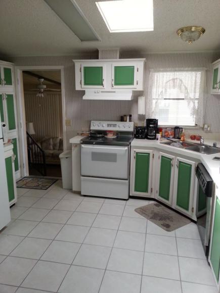 Country Lakes Village I610 SeagrapePalmetto, FL 34221