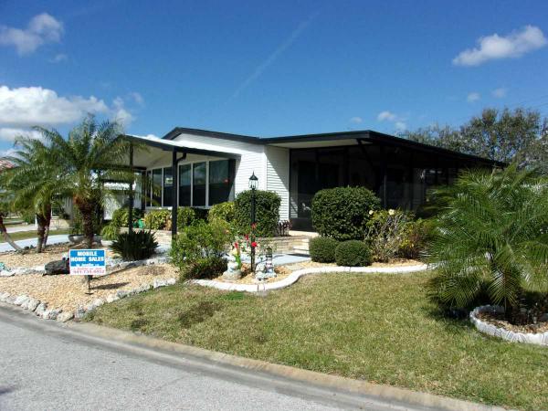Colony Cove8012 Buena Vista DrEllenton, FL 34222