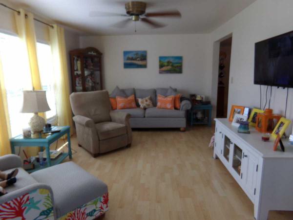 Colony Cove398 Sandpiper CoveEllenton, FL 34222