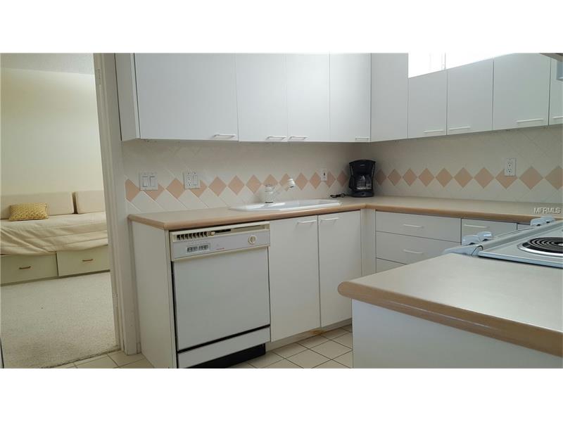 100 SANDS POINT ROAD, Longboat Key, FL 34228