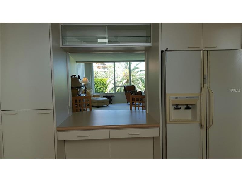100 SANDS POINT ROAD, Longboat Key, FL 34228