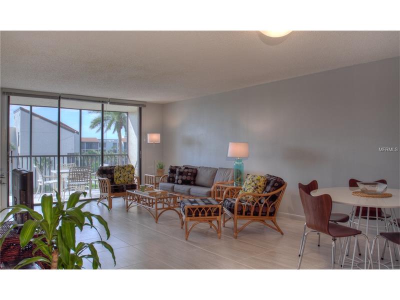 2045 GULF OF MEXICO, Sarasota, FL 34228
