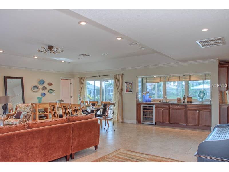 560 GOLF LINKS LANE, Longboat Key, FL 34228