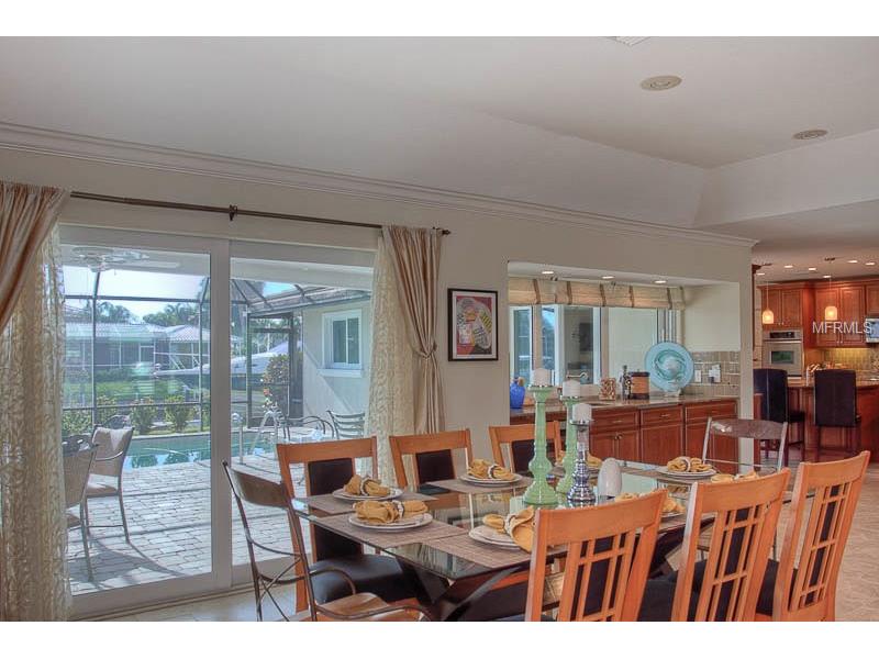 560 GOLF LINKS LANE, Longboat Key, FL 34228