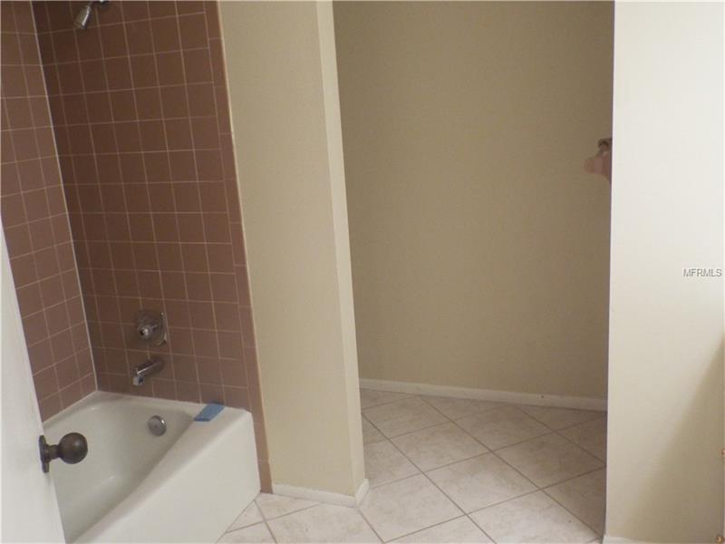 3338 THORNWOOD ROAD, Sarasota, FL 34231
