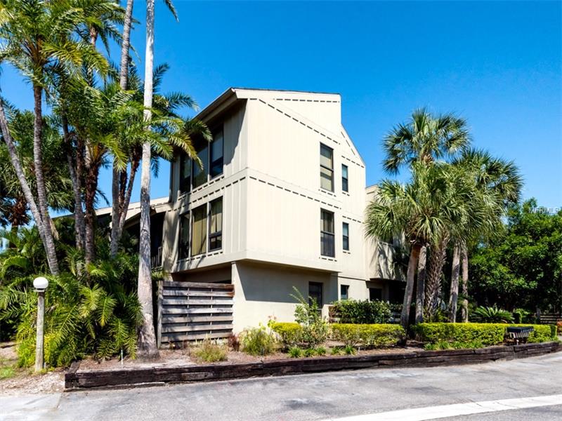 5332 LAKE ARROWHEAD TRAIL, Sarasota, FL 34231