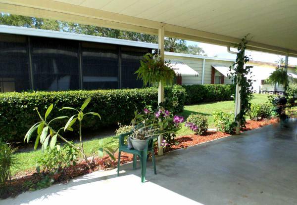 Camelot Lakes5581 Stonehaven LaneSarasota, FL 34233