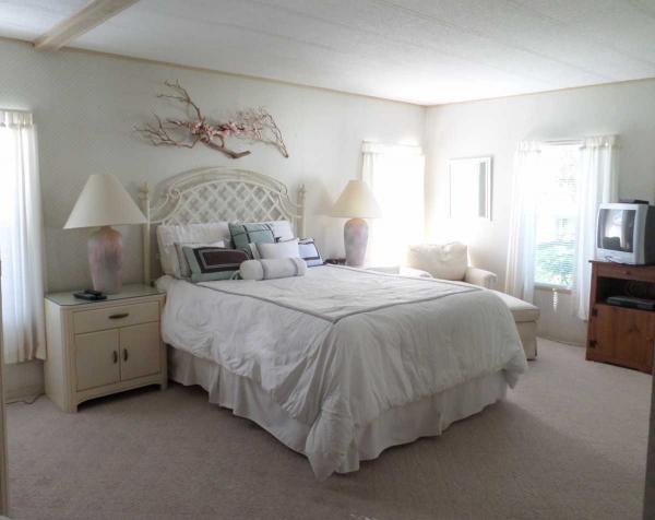 Camelot Lakes5422 Whitehaven LaneSarasota, FL 34233