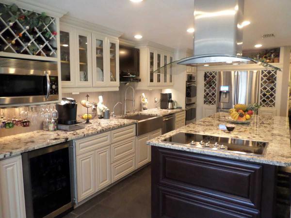 Camelot Lakes5803 Halifax DriveSarasota, FL 34233
