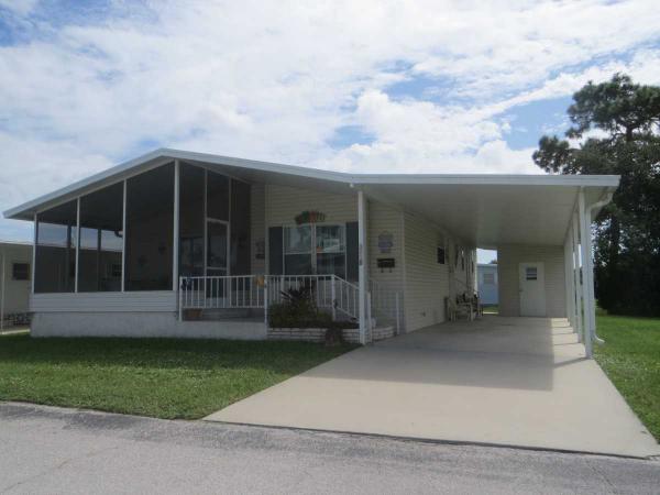 The Winds of Saint Armands North3830 Aachen StreetSarasota, FL 34234