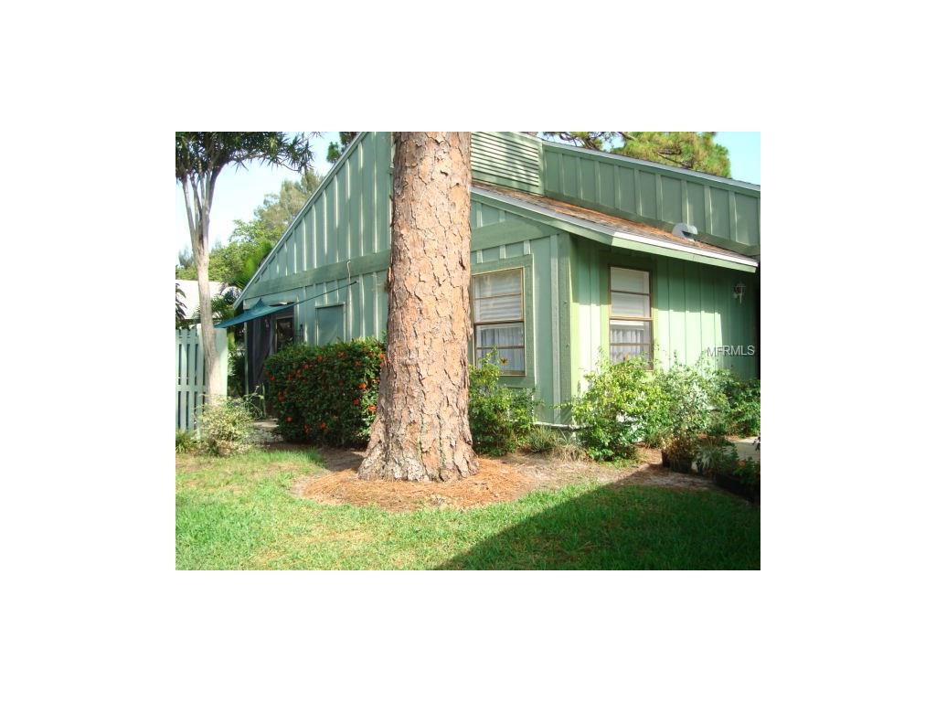 5055 Barrington Cir, Sarasota, FL 34234