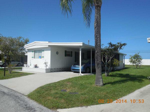 The Winds of St. Armands South3203 Bay Oaks DrSarasota, FL 34234