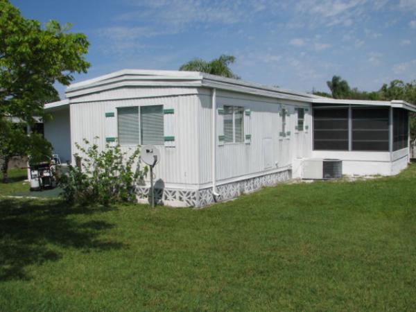 The Winds of St. Armands South3203 Bay Oaks DrSarasota, FL 34234
