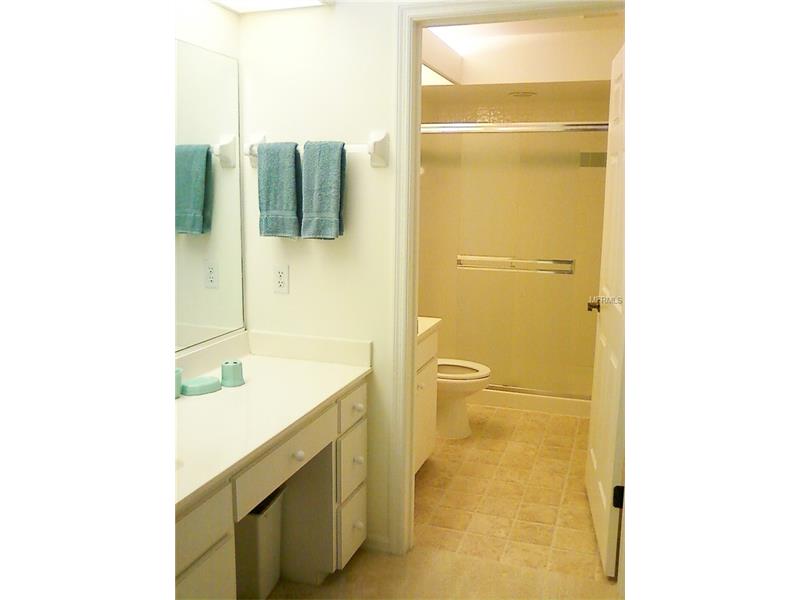 5678 SHEFFIELD GREENE CIR, Sarasota, FL 34235