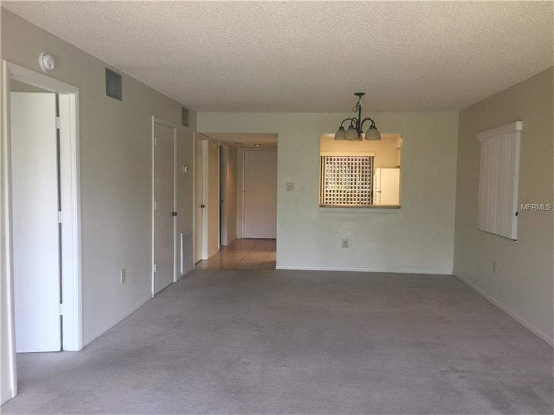 5227 LAKE VILLAGE DRIVE, Sarasota, FL 34235