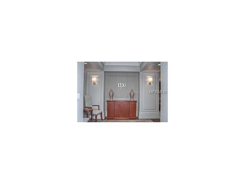 1350 MAIN STREET, Sarasota, FL 34236