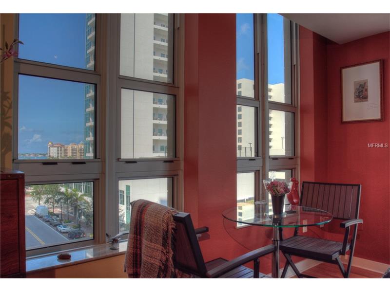 1350 MAIN STREET, Sarasota, FL 34236