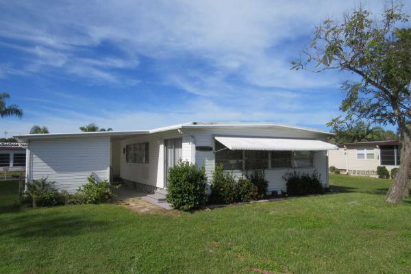 Oakwood Manor Homeowners Association115 White Oak WaySarasota, FL 34237