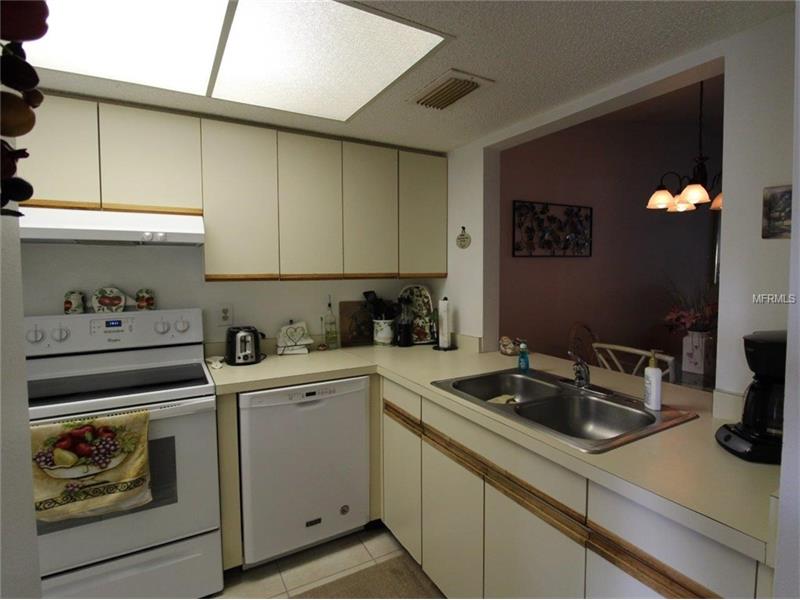 716 N JEFFERSON AVENUE, Sarasota, FL 34237