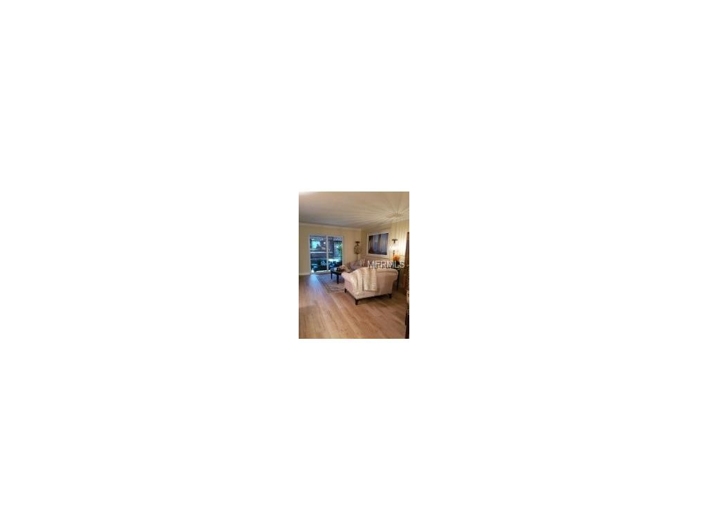 936 La Costa Cir, Sarasota, FL 34237