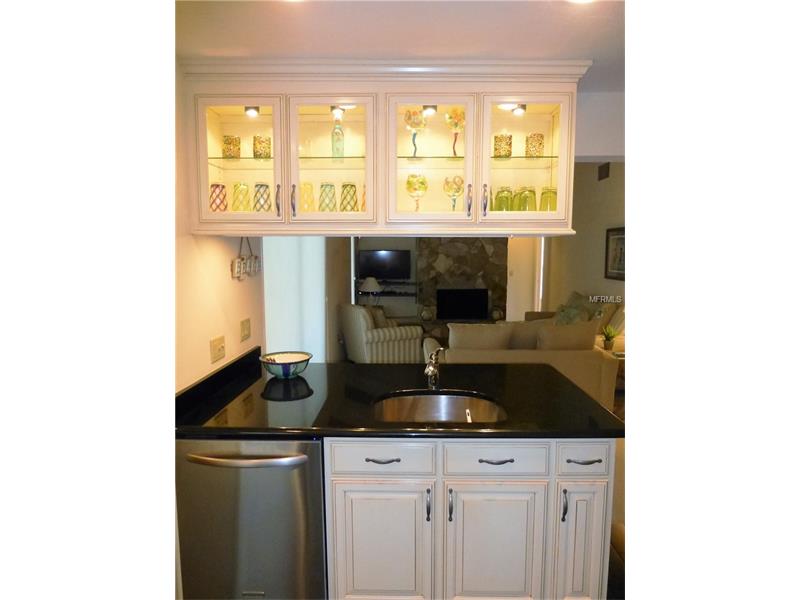 6610 EASTON DRIVE, Sarasota, FL 34238
