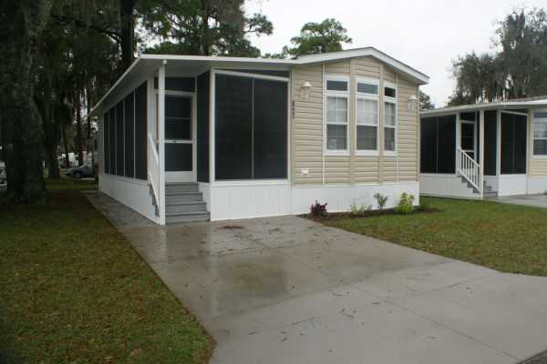 Sun-N-Fun RV Resort 1496 Kentucky Dr. Sarasota, FL 34240