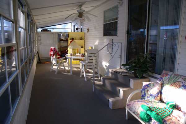 Sun-N-Fun RV Resort 7125 Fruitville Road Sarasota, FL 34240