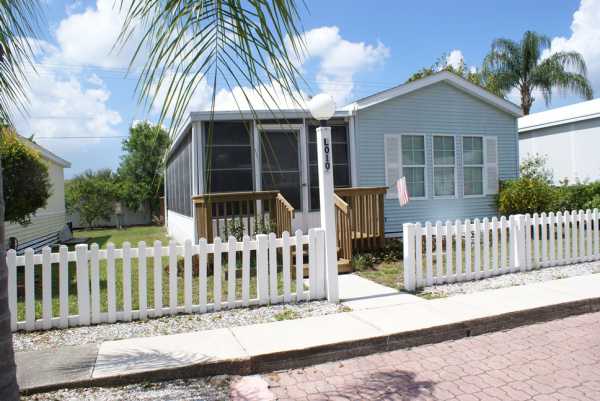 Sun-N-Fun RV Resort 7125 Fruitville Road Sarasota, FL 34240